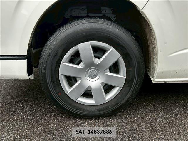 Toyota HIACE VAN 2024-03 7020580-10