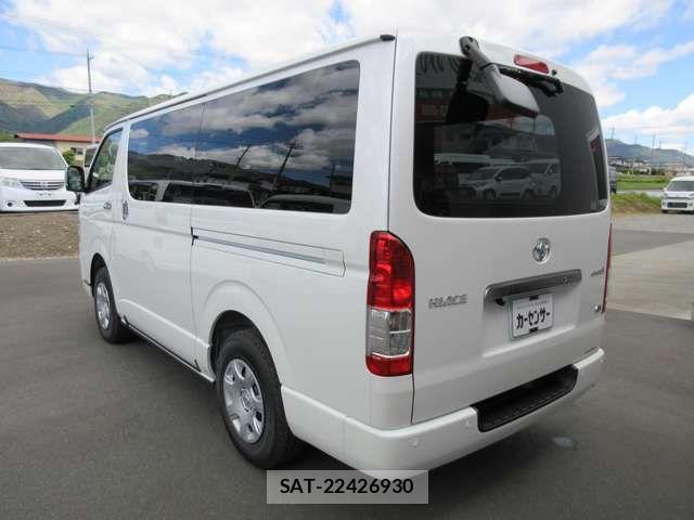 Toyota HIACE VAN 2026-04 7058769-6