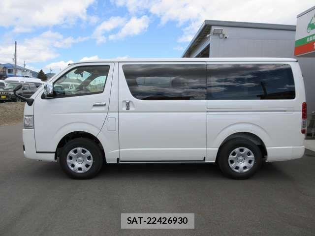 Toyota HIACE VAN 2026-04 7058769-7