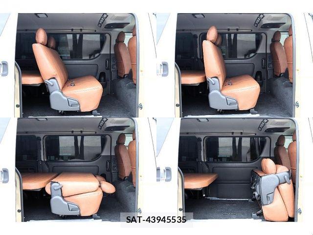 Toyota HIACE VAN 2024-01 7058763-13