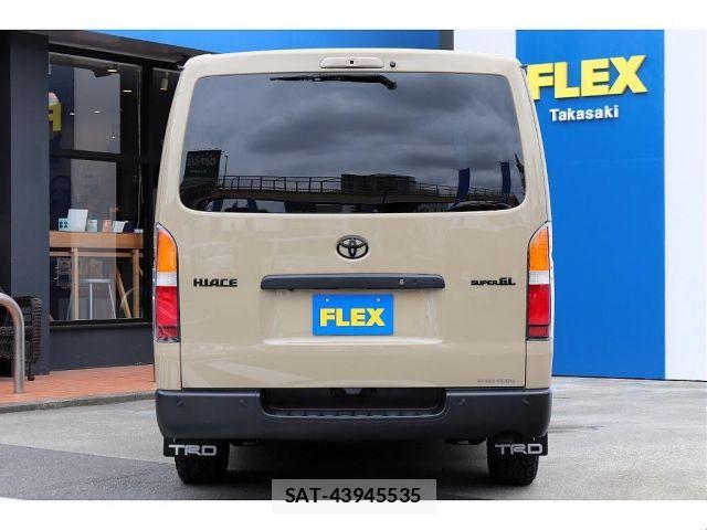 Toyota HIACE VAN 2024-01 7058763-6