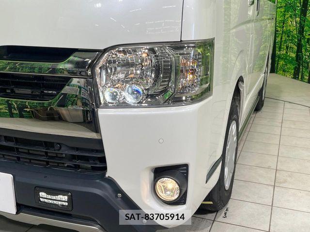 Toyota HIACE VAN 2021-07 7219365-11