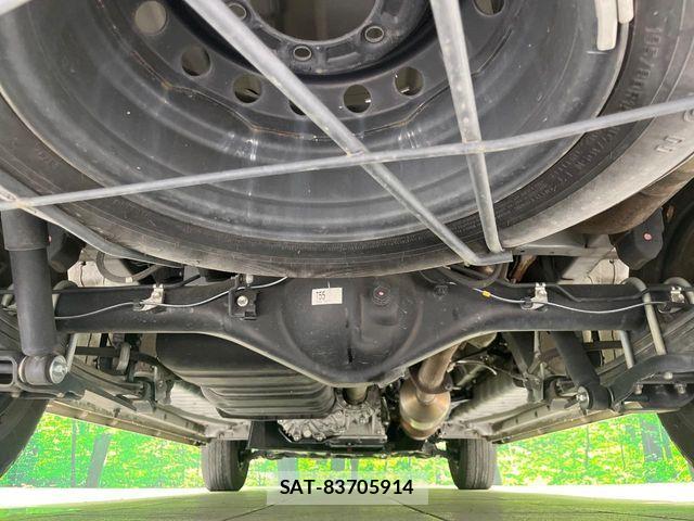 Toyota HIACE VAN 2021-07 7219365-18