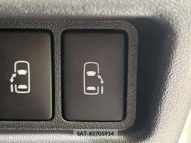 Toyota HIACE VAN 2021-07 7219365-5