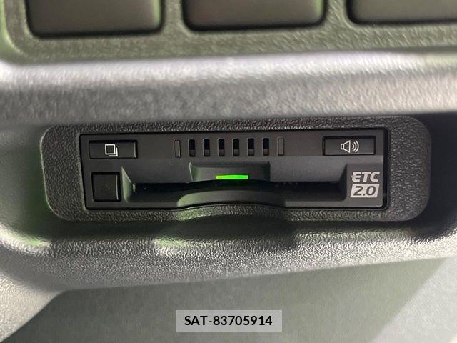 Toyota HIACE VAN 2021-07 7219365-6