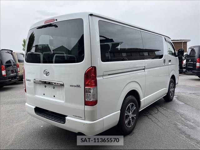 Toyota HIACE VAN 2023-11 7219380-14
