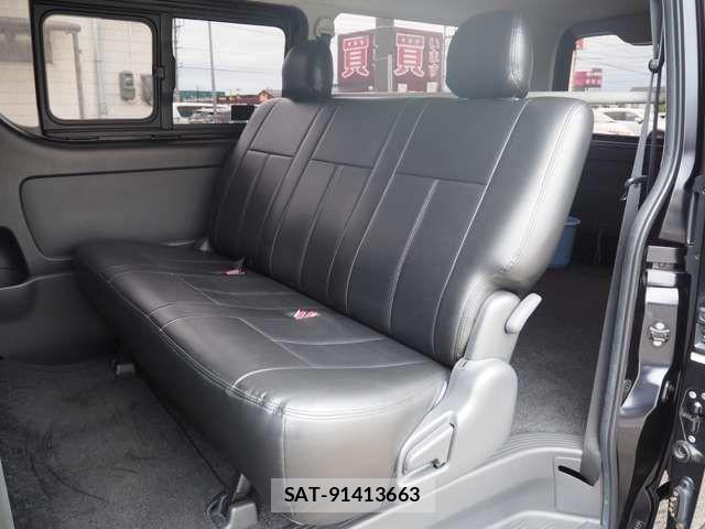 Toyota HIACE VAN 2017-07 7219354-9