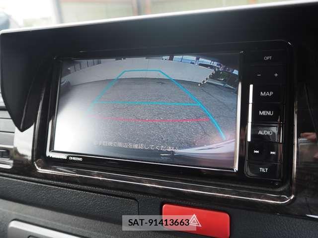 Toyota HIACE VAN 2017-07 7219354-13