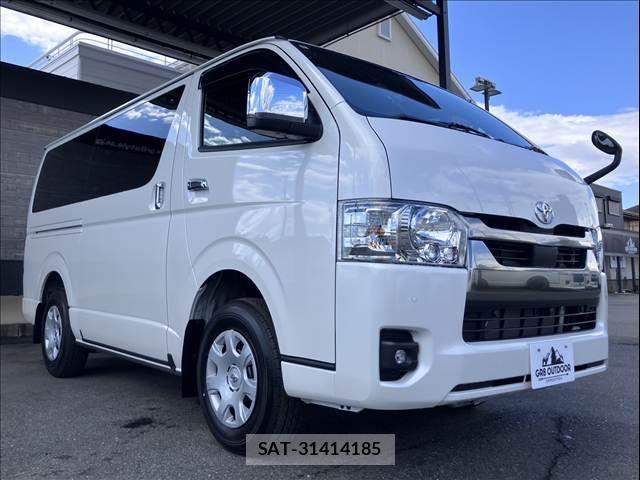 Toyota HIACE VAN 2025-08 7219390-10