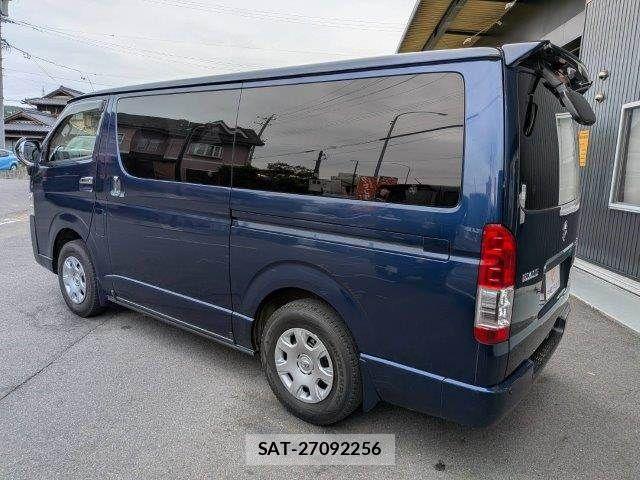 Toyota HIACE VAN 2014-03 7219352-19