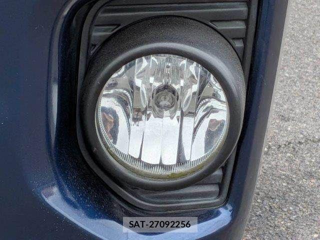 Toyota HIACE VAN 2014-03 7219352-23