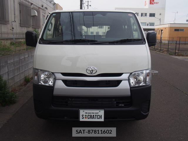 Toyota HIACE VAN 2026-05 7219396-17
