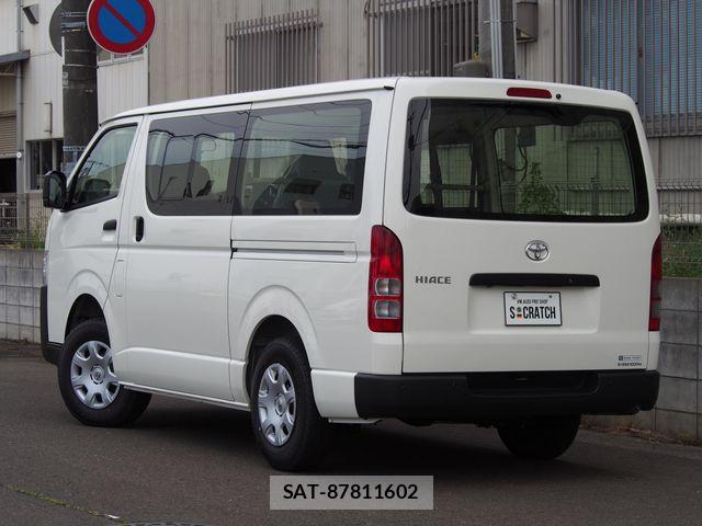 Toyota HIACE VAN 2026-05 7219396-2