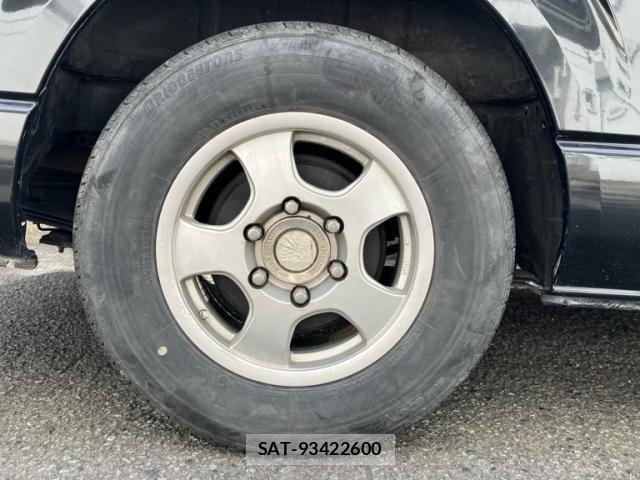 Toyota HIACE VAN 2017-04 7219351-5