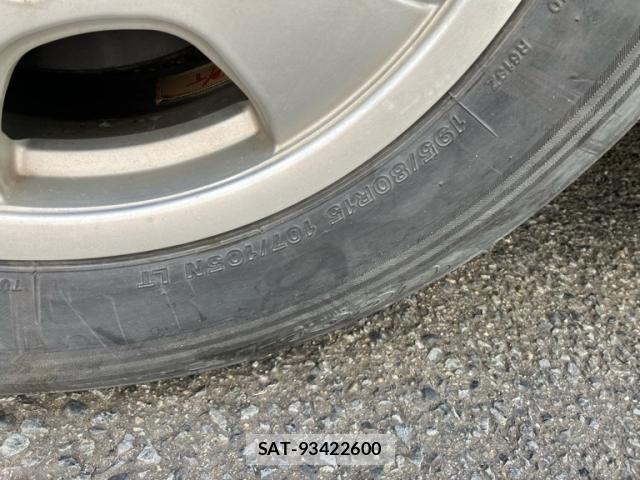 Toyota HIACE VAN 2017-04 7219351-6
