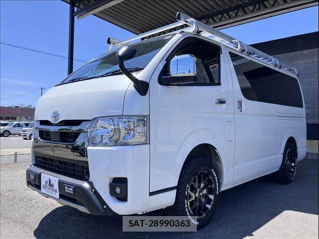 Toyota HIACE VAN 2024-06 7219382-11