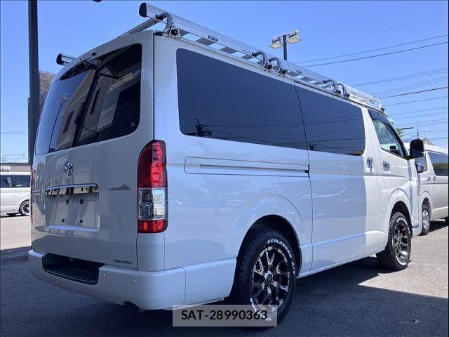 Toyota HIACE VAN 2024-06 7219382-14