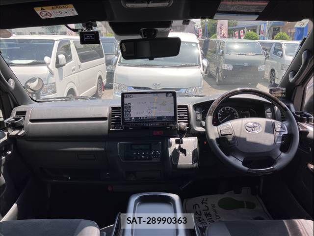Toyota HIACE VAN 2024-06 7219382-3