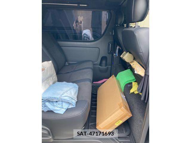 Toyota HIACE VAN 2022-12 7219378-14