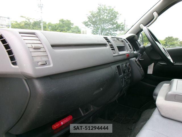 Toyota HIACE VAN 2010-03 7219345-10