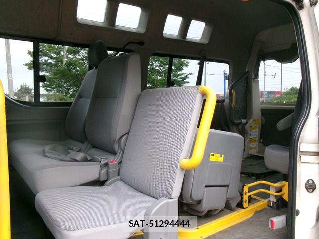 Toyota HIACE VAN 2010-03 7219345-13