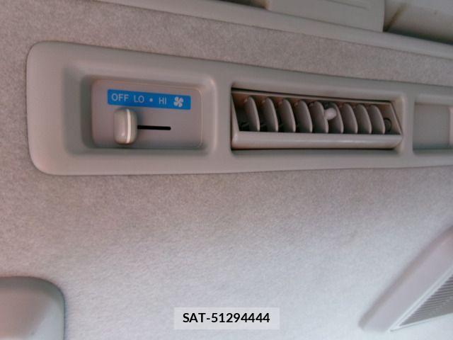 Toyota HIACE VAN 2010-03 7219345-19