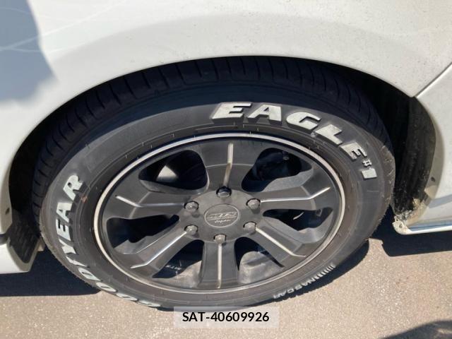 Toyota HIACE VAN 2018-05 7219357-13