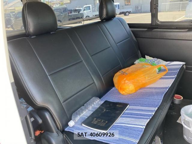 Toyota HIACE VAN 2018-05 7219357-17