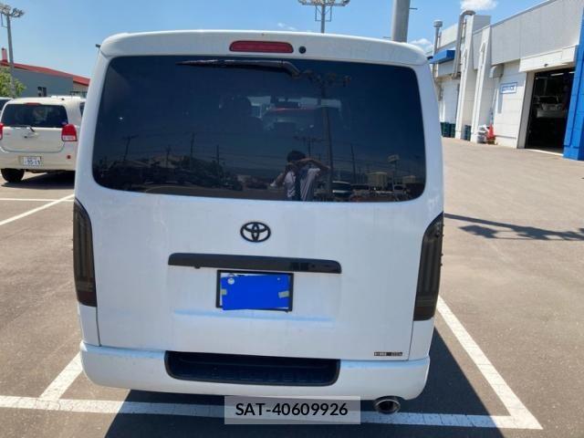 Toyota HIACE VAN 2018-05 7219357-7