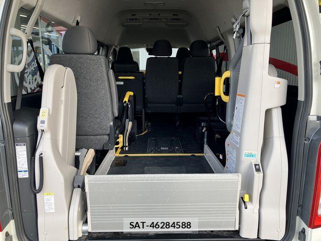 Toyota HIACE VAN 2020-03 7219372-10