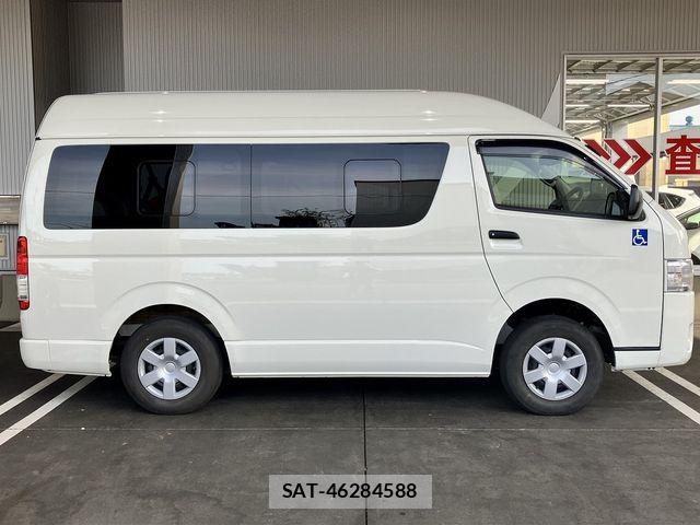 Toyota HIACE VAN 2020-03 7219372-4