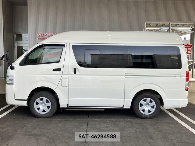 Toyota HIACE VAN 2020-03 7219372-5