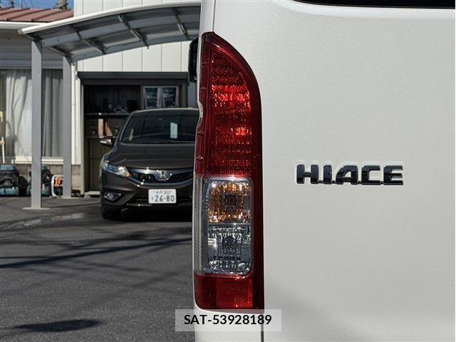 Toyota HIACE VAN 2020-07 7219373-27
