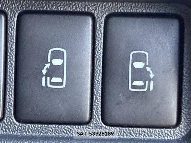 Toyota HIACE VAN 2020-07 7219373-3