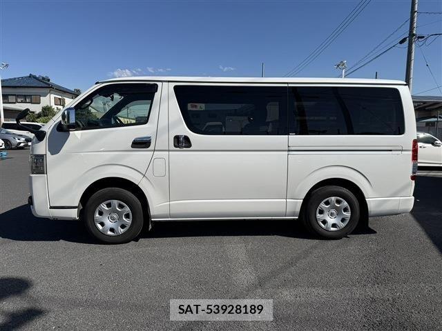 Toyota HIACE VAN 2020-07 7219373-8