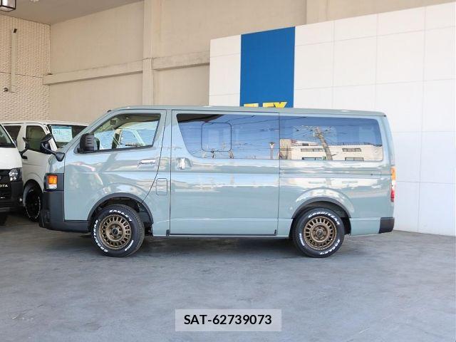 Toyota HIACE VAN 2025-01 7219379-18