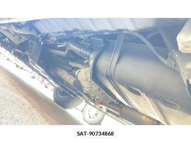 Toyota HIACE VAN 2022-02 7219375-12