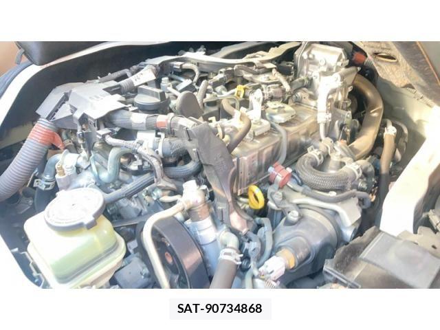 Toyota HIACE VAN 2022-02 7219375-24
