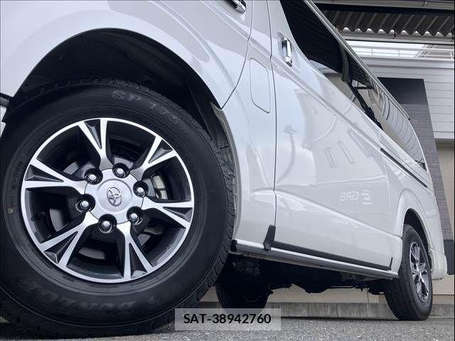 Toyota HIACE VAN 2025-05 7219388-9