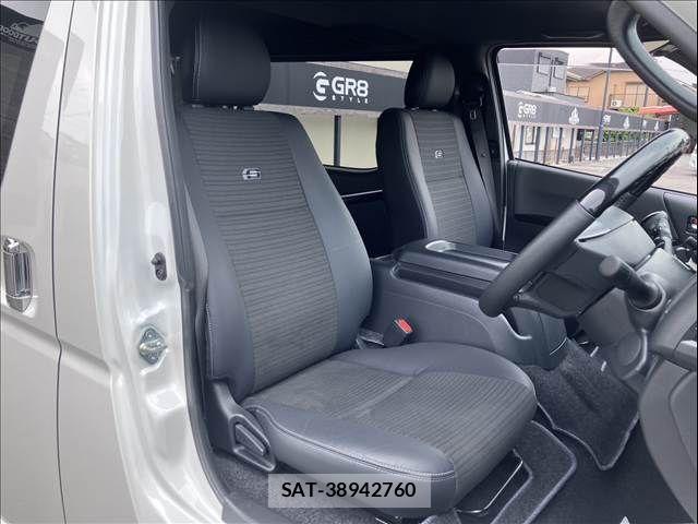 Toyota HIACE VAN 2025-05 7219388-6