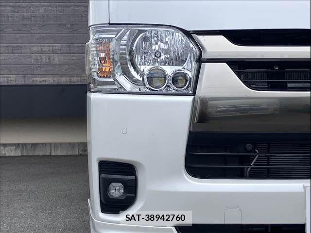 Toyota HIACE VAN 2025-05 7219388-8