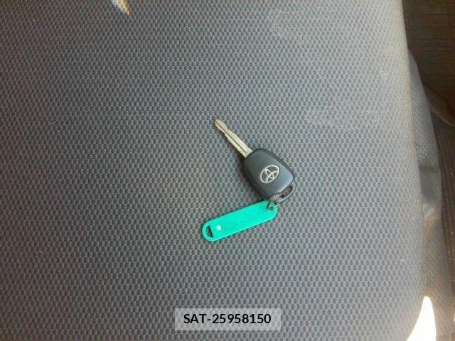 Toyota HIACE VAN 2012-10 7219348-4