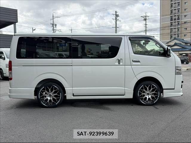 Toyota HIACE VAN 2025-05 7219381-12
