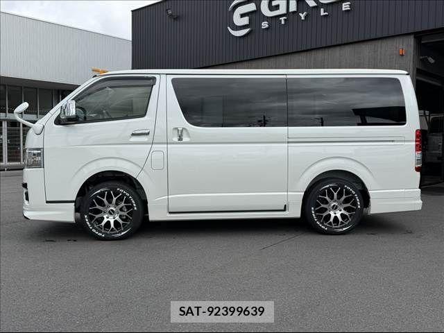 Toyota HIACE VAN 2025-05 7219381-13