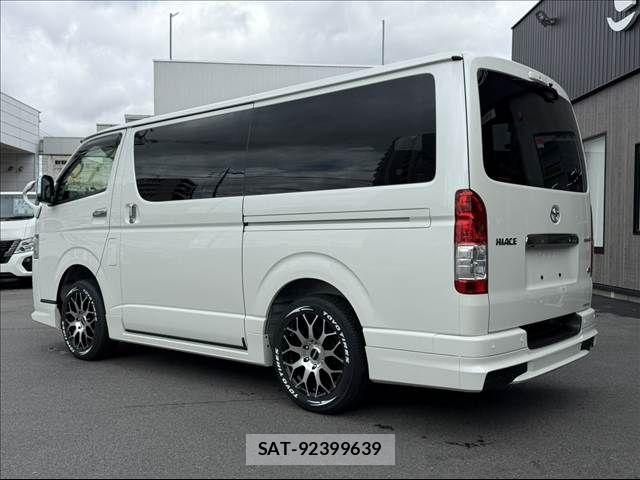 Toyota HIACE VAN 2025-05 7219381-15