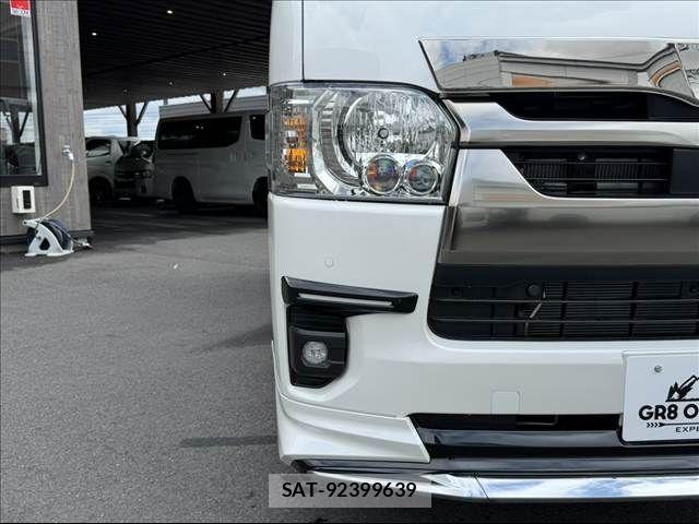 Toyota HIACE VAN 2025-05 7219381-4