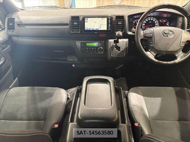 Toyota HIACE VAN 2019-11 7219360-2