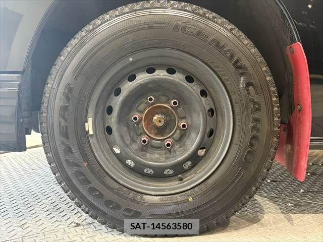 Toyota HIACE VAN 2019-11 7219360-29
