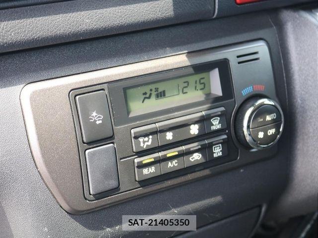 Toyota HIACE VAN 2017-01 7219350-9