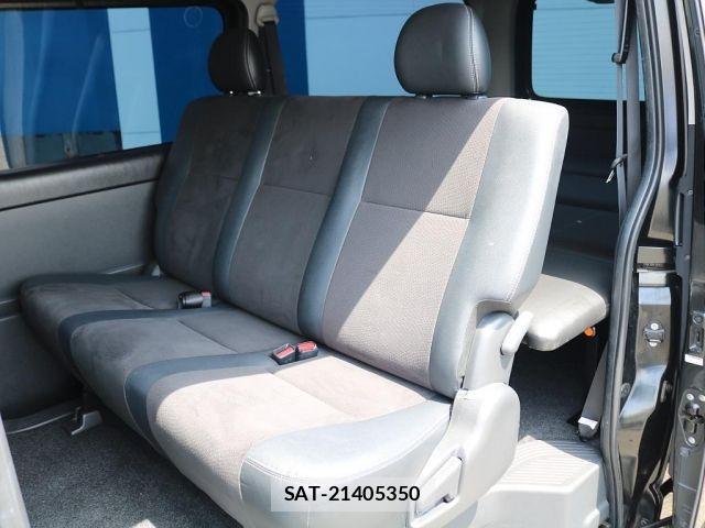 Toyota HIACE VAN 2017-01 7219350-12